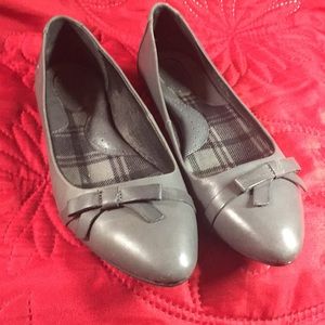Grey Born flats